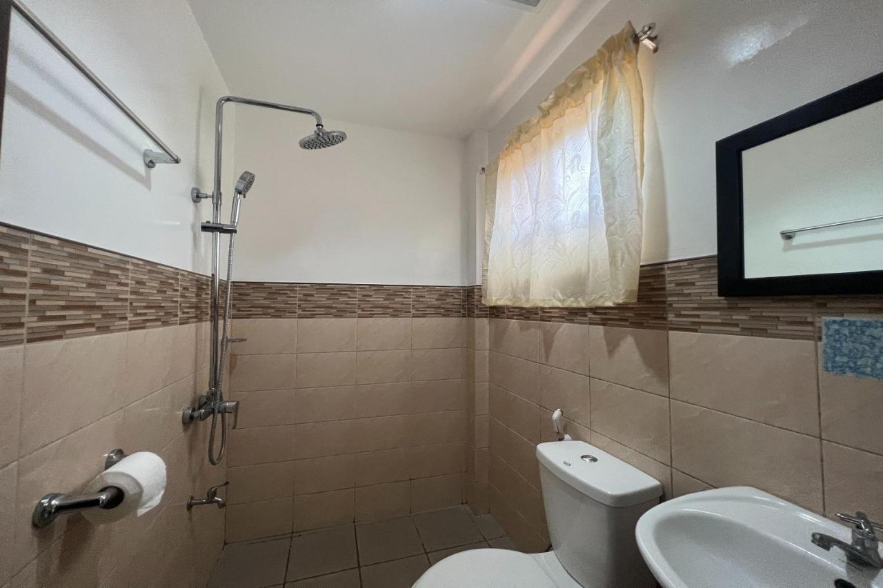 Dinah'S Tourist Inn Пуэрто-Принцеса Экстерьер фото